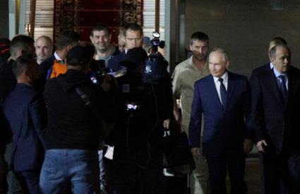 President Putin greets Russians returning to Moscow after prisoner swap