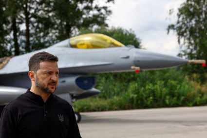 Zelenskyy displays Ukraine's newly arrived F-16 fighter jets to combat Russia in the air