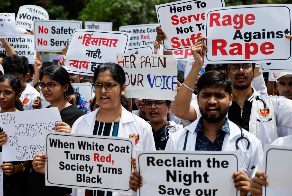 Thousands in India protest over rape and murder of a female doctor at ...