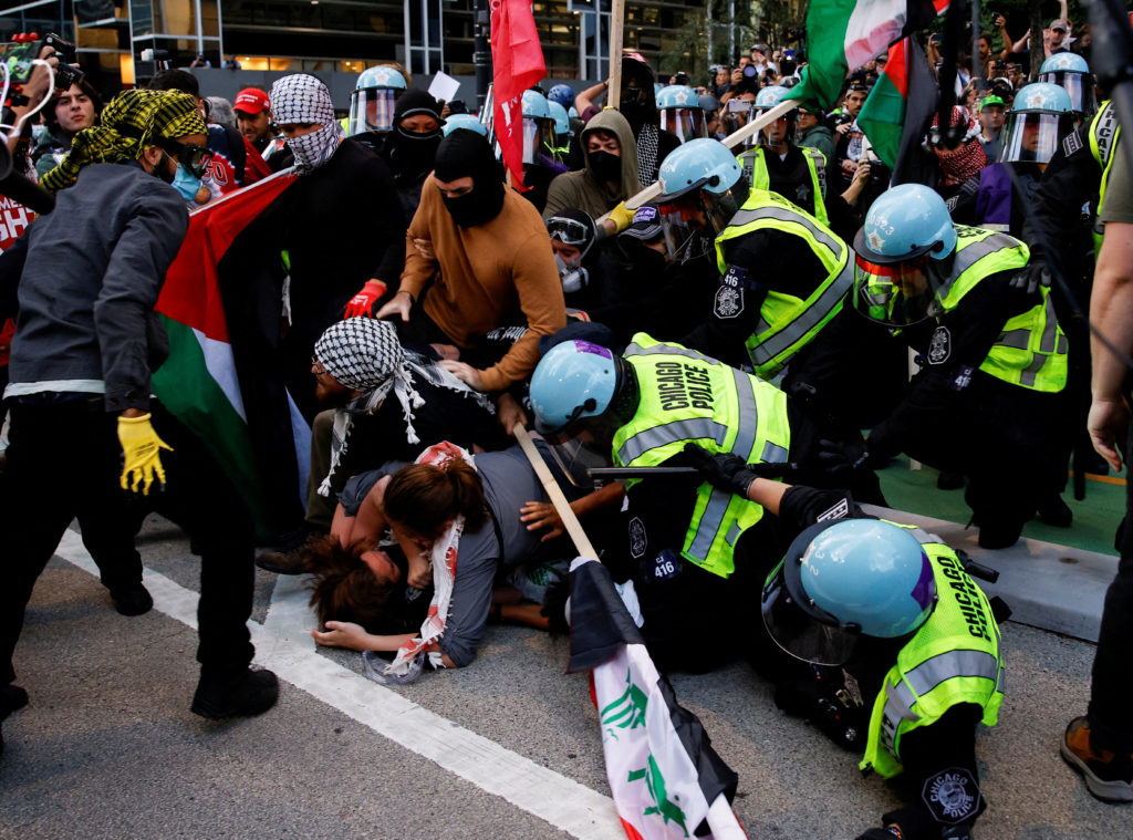 Protest at the Israeli consulate in Chicago