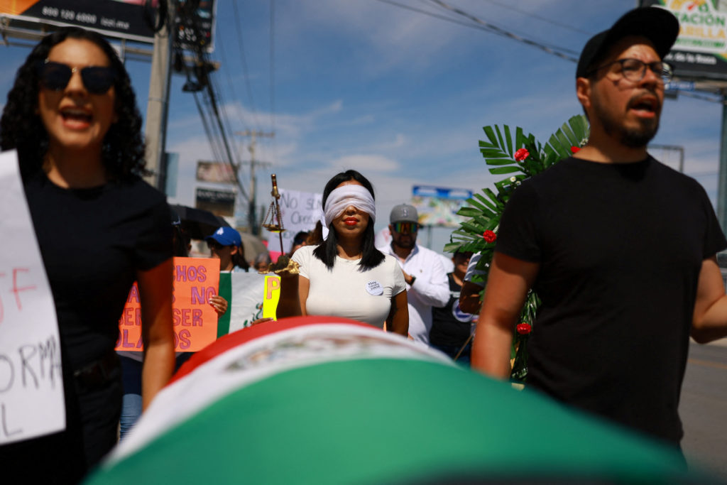 Mexican judicial workers launch strike ahead of vote to overhaul courts, in Ciudad Juarez