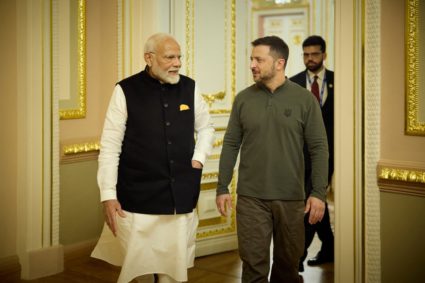 News Wrap: India&rsquo;s Modi visits Ukraine in bid to help mediate peace with Russia