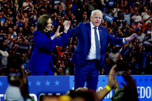 Harris and Walz campaign in Wisconsin