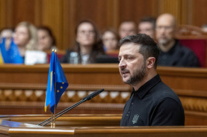 News Wrap: Zelenskyy lays out 'victory plan' to Ukraine's parliament