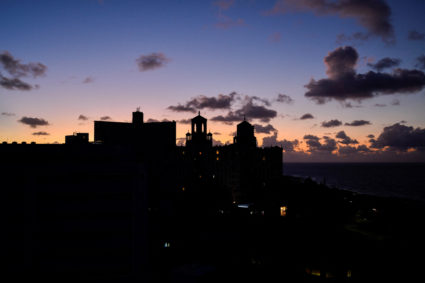 Cuba's electrical grid collapses again amid restoration efforts
