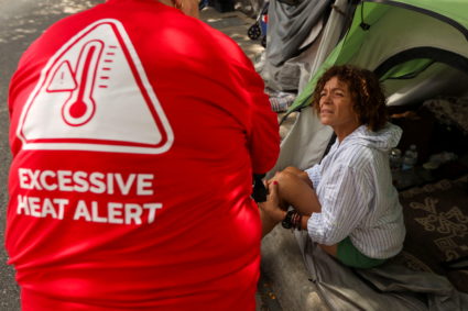 Homeless deal with extreme heat in Miami