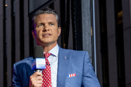 Lee Greenwood Visits "FOX &amp; Friends"