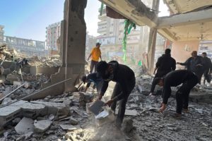 Israeli strike on Al-Farooq mosque in Nuseirat refugee camp