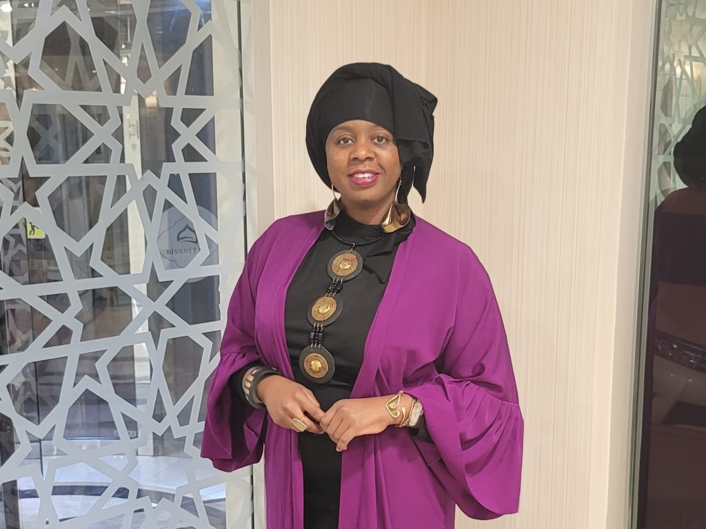 Zarinah El-Amin, a Muslim and African American woman