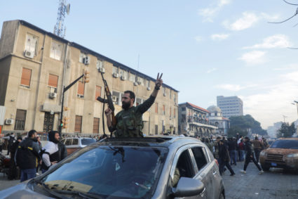 Syrian rebels gather in Homs