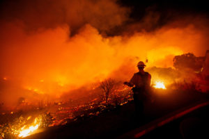Franklin Fire burns in Malibu