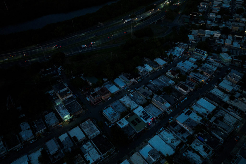 Puerto Ricans without electricity early on New Year's Eve
