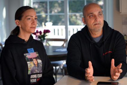 Father of U.S.-Israeli hostage hopeful for son&rsquo;s release as Gaza ceasefire gets underway