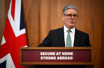 Starmer brings UK defense spending pledge to Washington to help sway Trump on Ukraine