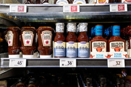 Danish grocery chain highlights European products with black star price tag