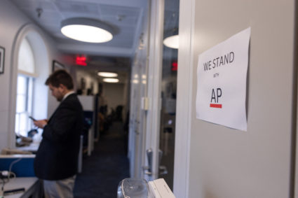 AP renews court request for reinstatement to White House press pool