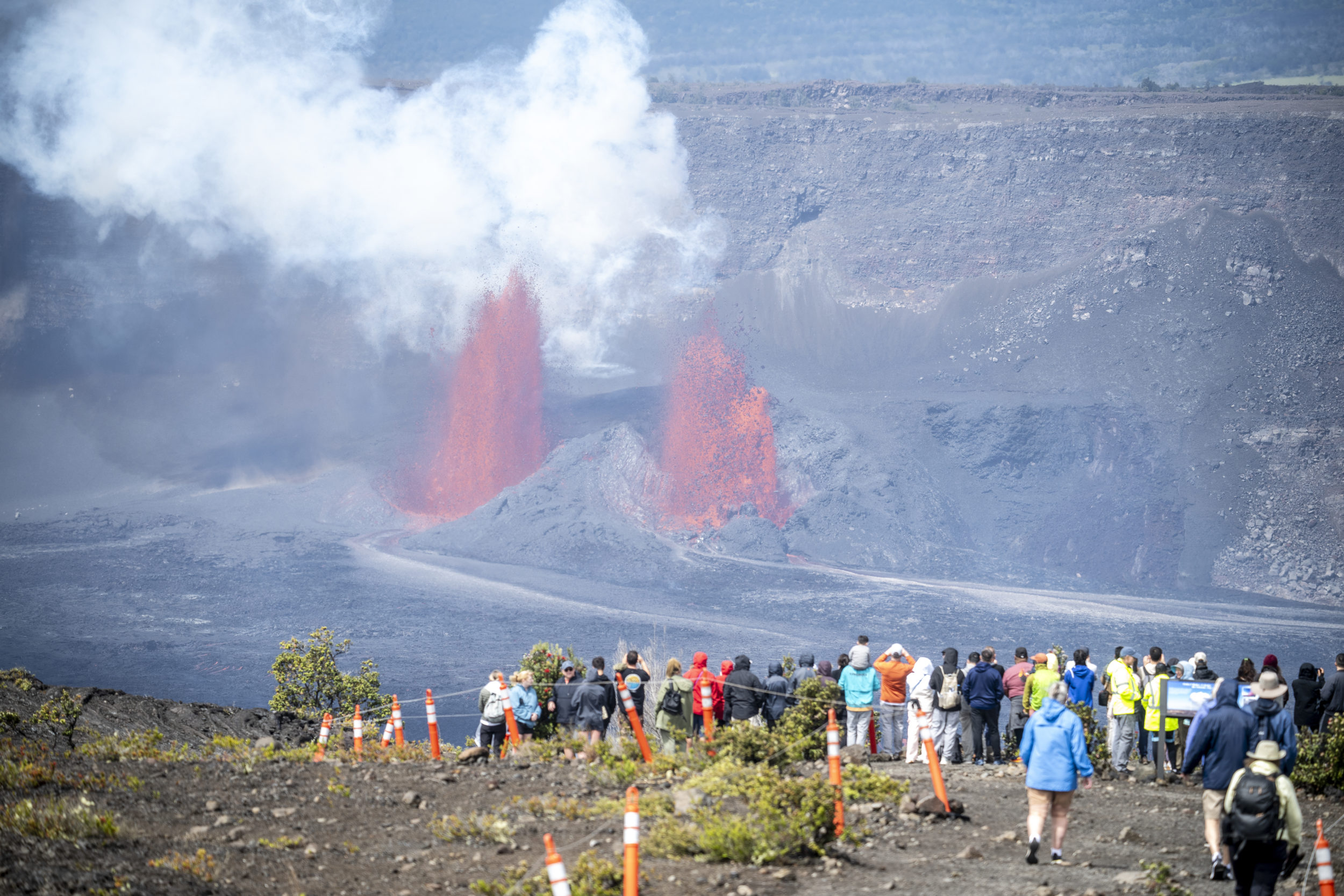 Mount Kilauea Volcano Erupting Mount Kilauea Volcano Erupting