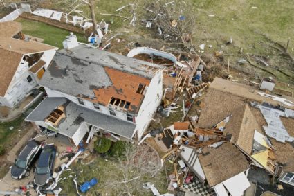 Tornadoes rip through Missouri