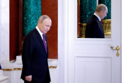 Russia's President Putin and Belarus' President Lukashenko meet in Moscow