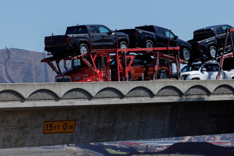 FILE PHOTO: Trumps tariffs begin at the U.S. Mexico border
