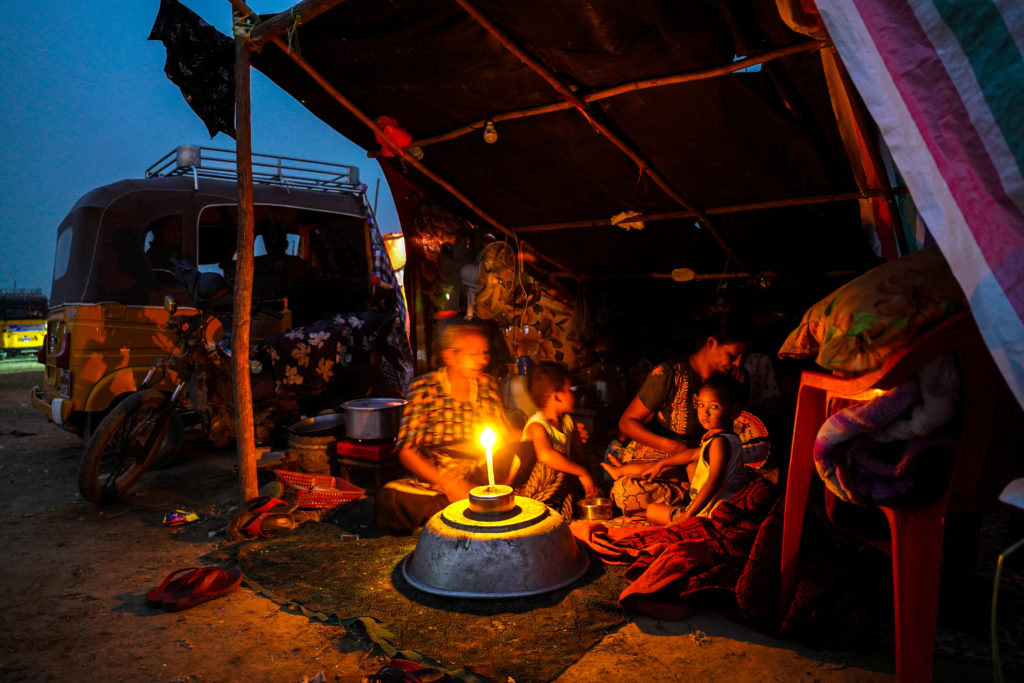 Aftermath of a strong earthquake, in Amarapura