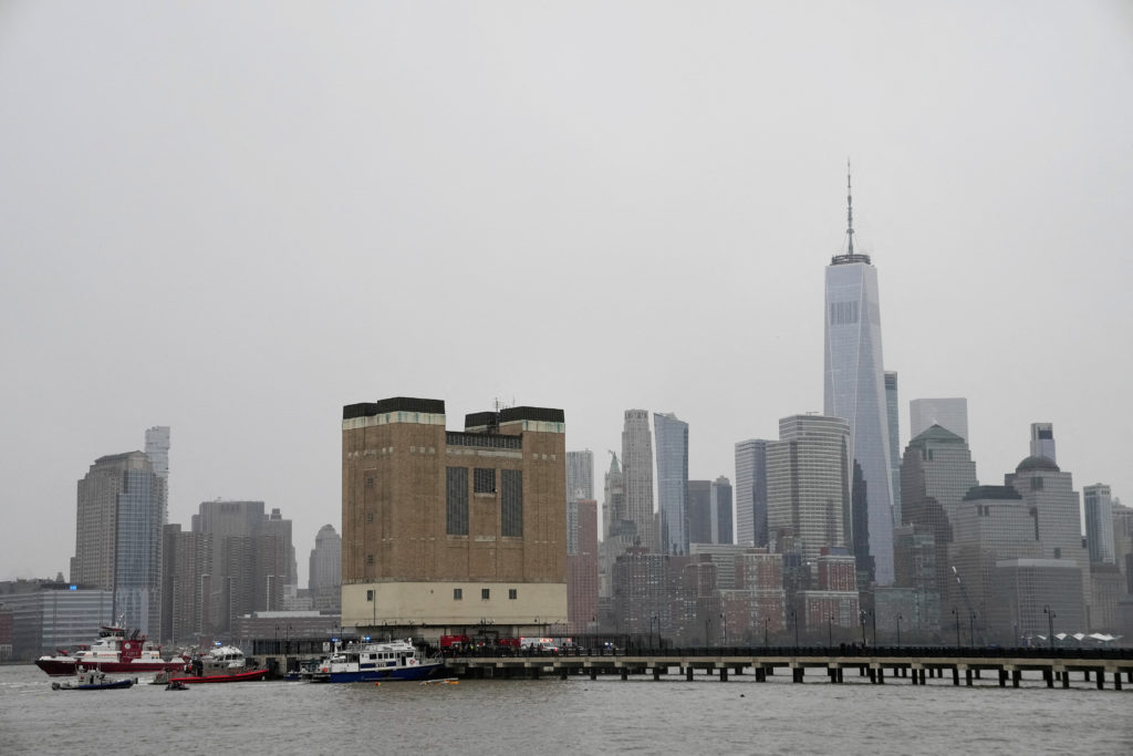 Helicopter crash in New York