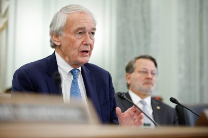 Senate Hearing Examines U.S. Airline Industry