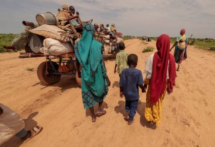 Fleeing Sudanese seek refuge in Chad