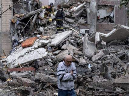 Ukraine accuses Russia of violating its own cease-fire more than 700 times