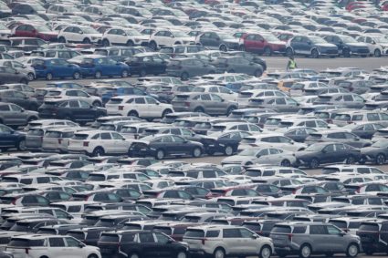 FILE PHOTO: FILE PHOTO: South Korea to ready support for business in response to U.S. tariffs