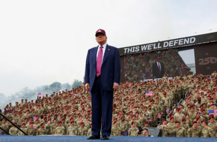Trump visits Fort Bragg to mark U.S. Army anniversary