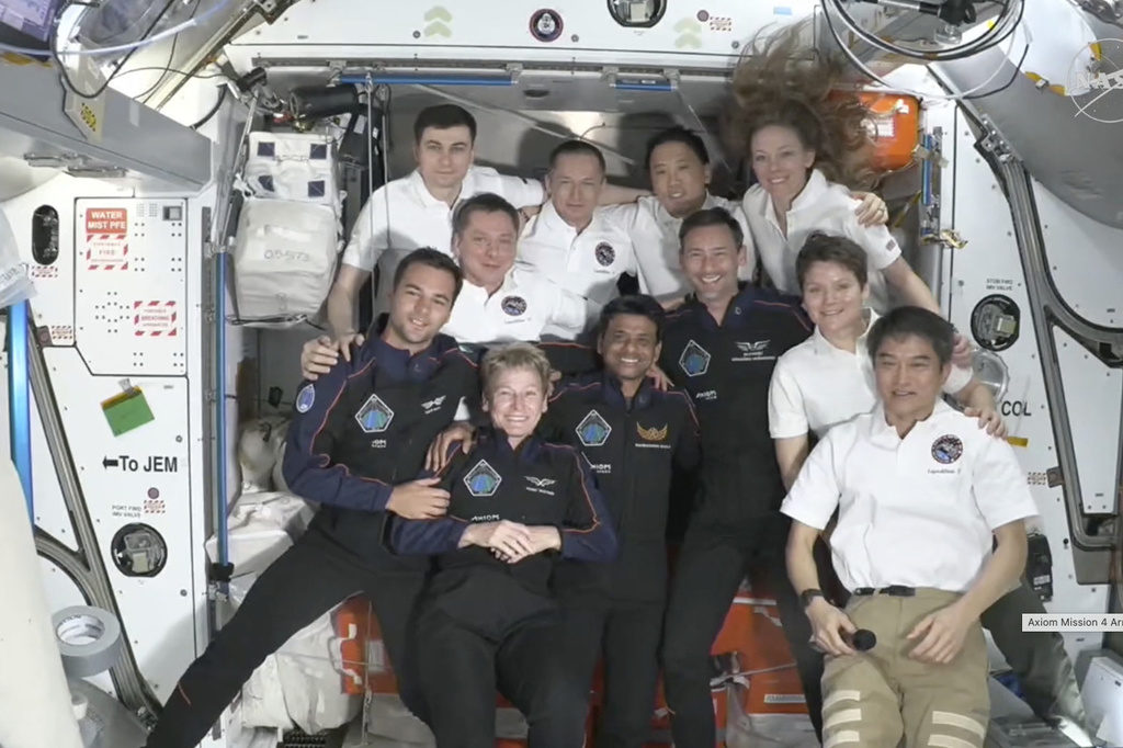 SpaceX Private Astronauts