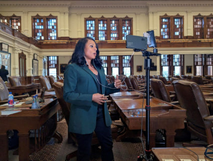 Democratic lawmakers in Texas in redistricting battle