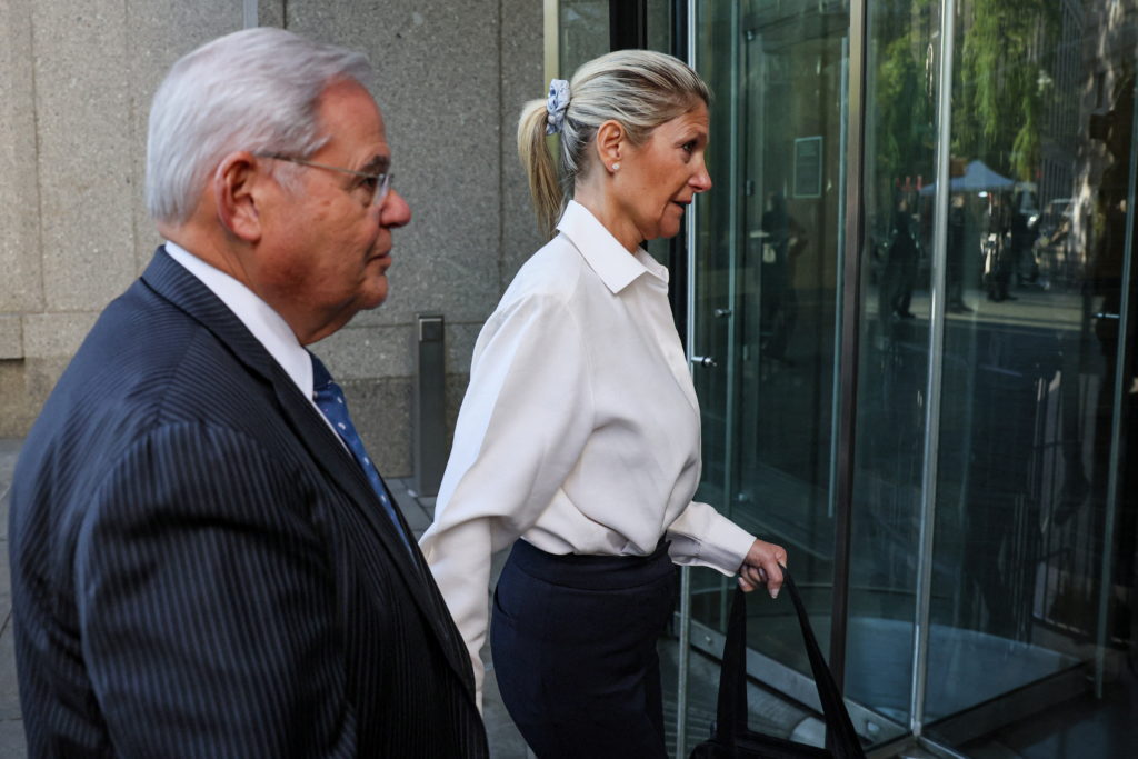 U.S. Senator Robert Menendez and his wife Nadine Menendez arrive at Federal Court in New York