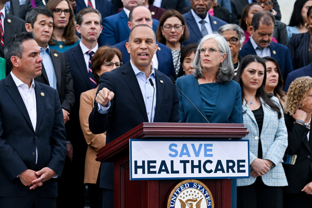 WATCH: Jeffries says Democrats are in shutdown fight ‘until we win,’ blasts Trump social media video as ‘racist and fake’