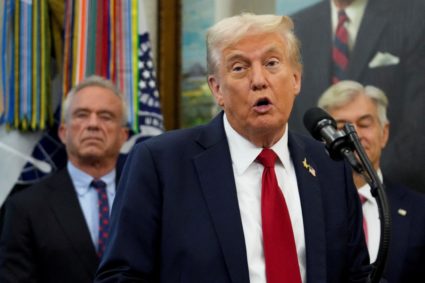 News Wrap: Pfizer agrees to cut drug prices to avoid tariffs