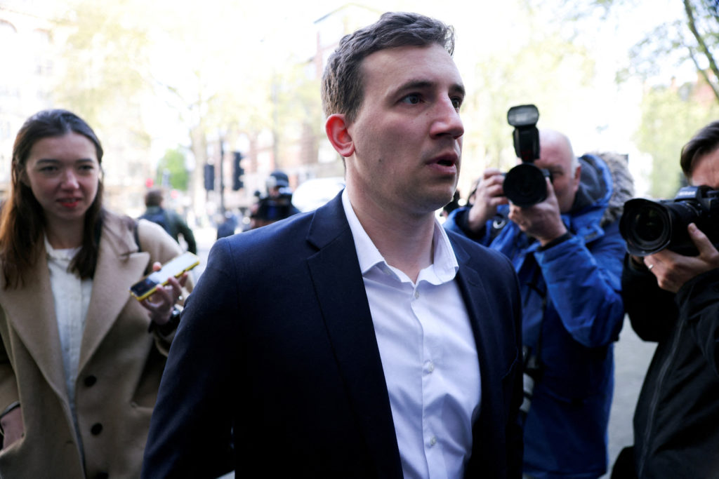 UK prosecutor says spying case collapsed because government wouldn’t call China a threat