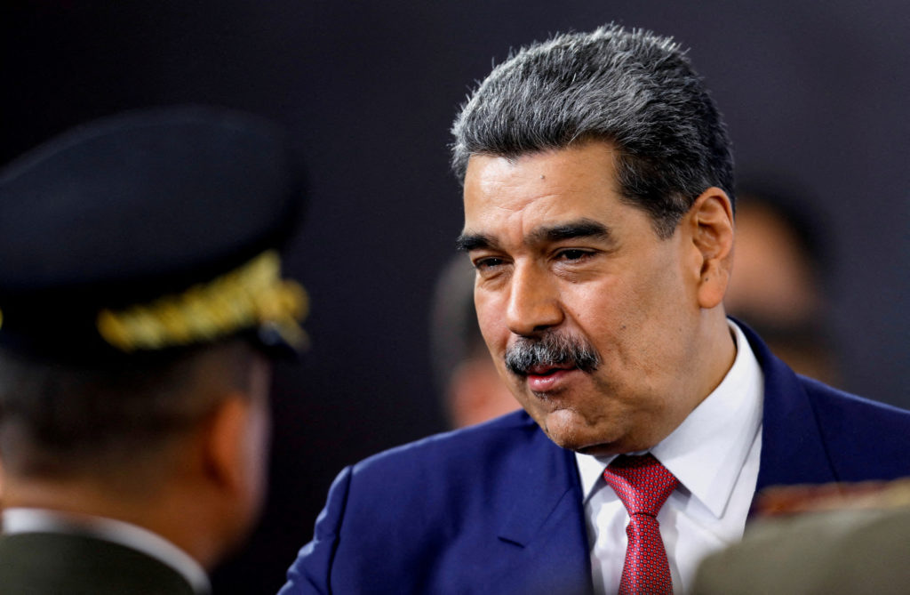 Venezuela’s Maduro says U.S. is ‘fabricating’ a war as aircraft carrier approaches Caribbean Venezuela’s Maduro says U.S. is ‘fabricating’ a war as aircraft carrier approaches Caribbean