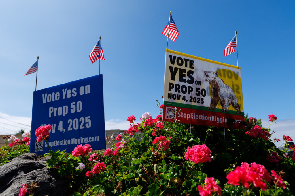 Yes on proposition 50 signs for redistricting in California