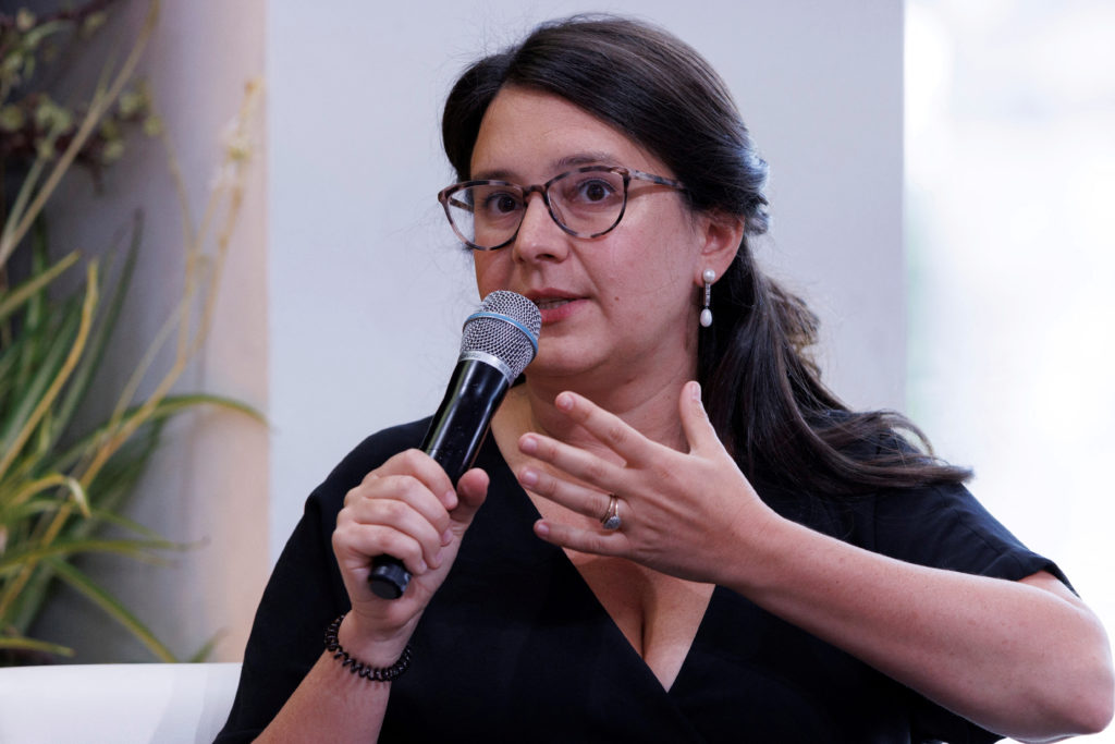 CBS buys commentary website The Free Press, installs founder Bari Weiss as CBS News editor-in-chief