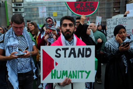 Protestors take part in a Pro-Palestinian rally in Frankfurt