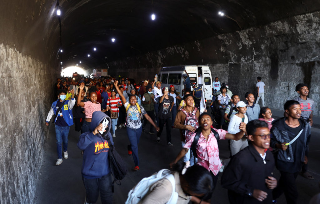 Nationwide youth-led protest over frequent power outages and water shortages, in Antananarivo