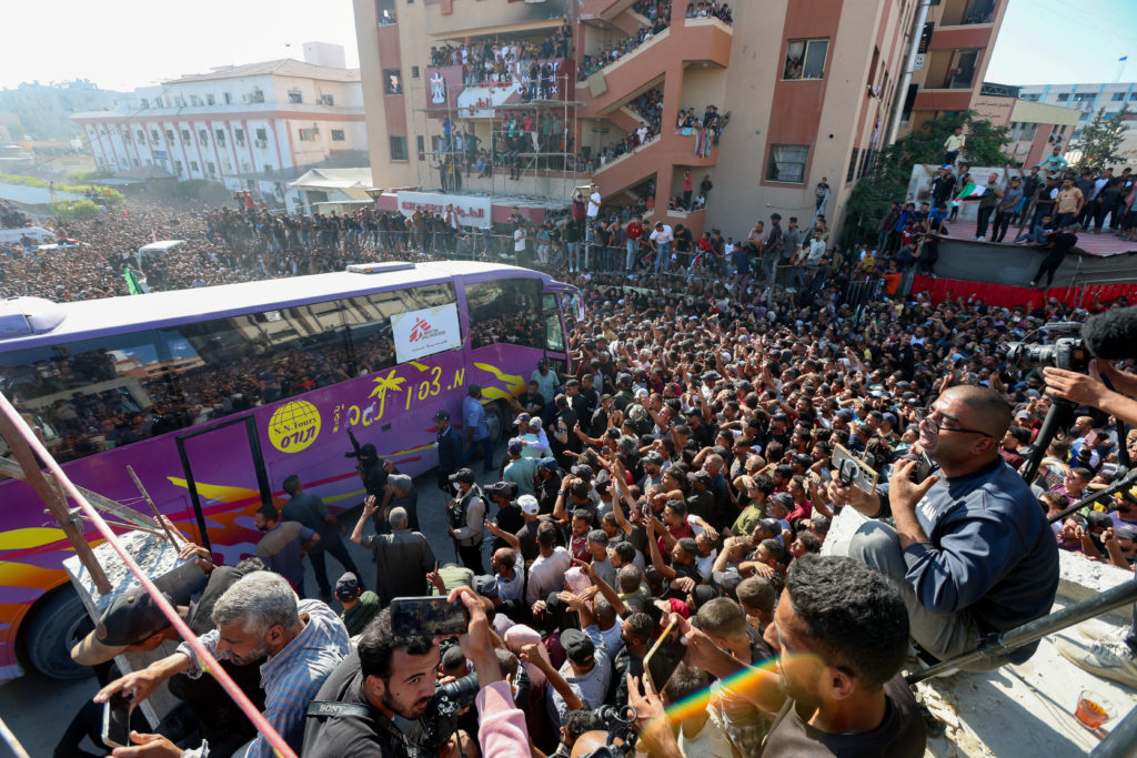 Hostages-prisoners swap and ceasefire deal between Hamas and Israel