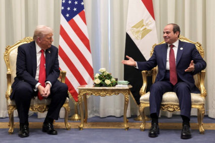 WATCH: Trump meets with Egypt's el-Sisi ahead of summit on Gaza ceasefire