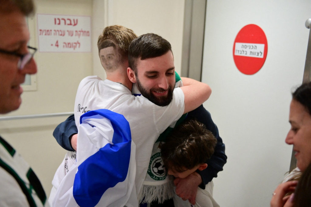 2025 10 13T160409Z 340639562 RC22BHAAPKS2 RTRMADP 3 ISRAEL PALESTINIANS HOSTAGES