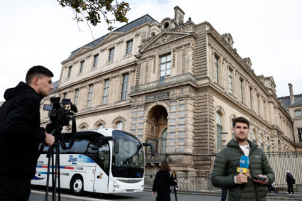 Louvre remains closed one day after jewel heist