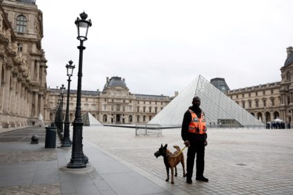 The Louvre Museum remains closed on day after robbery