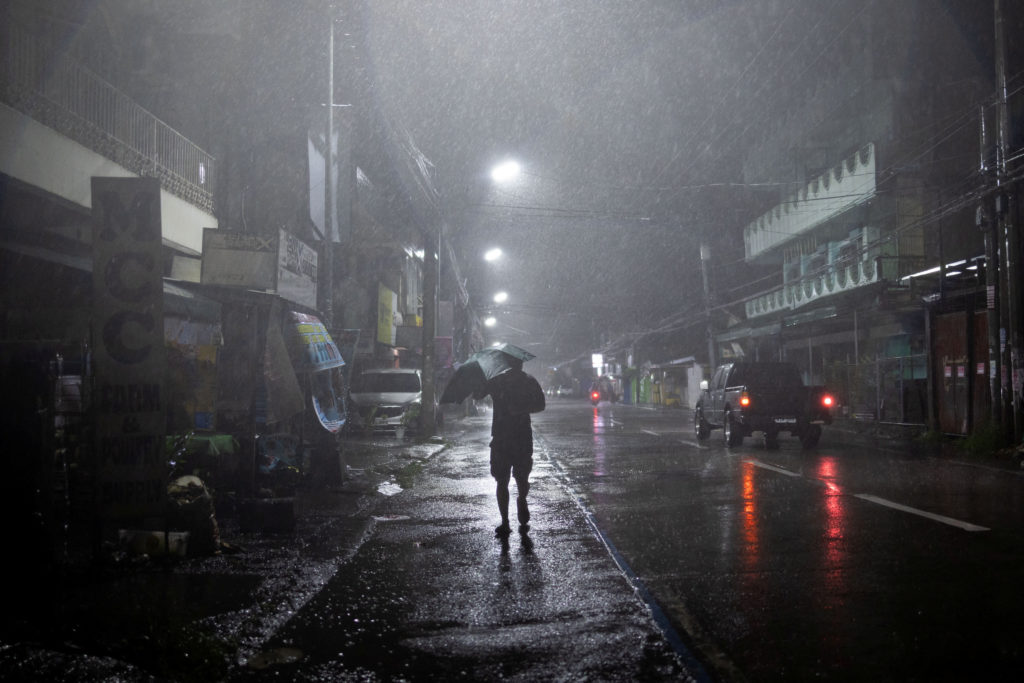 Typhoon Fung-wong in the Philippines