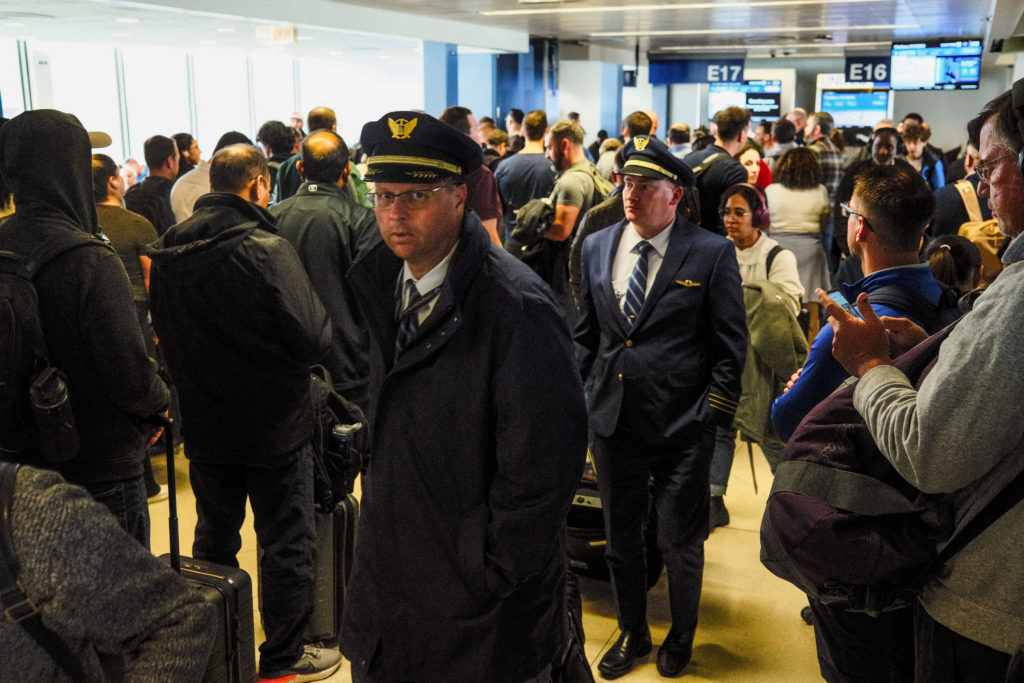 9 ways air travel is being affected by the shutdown