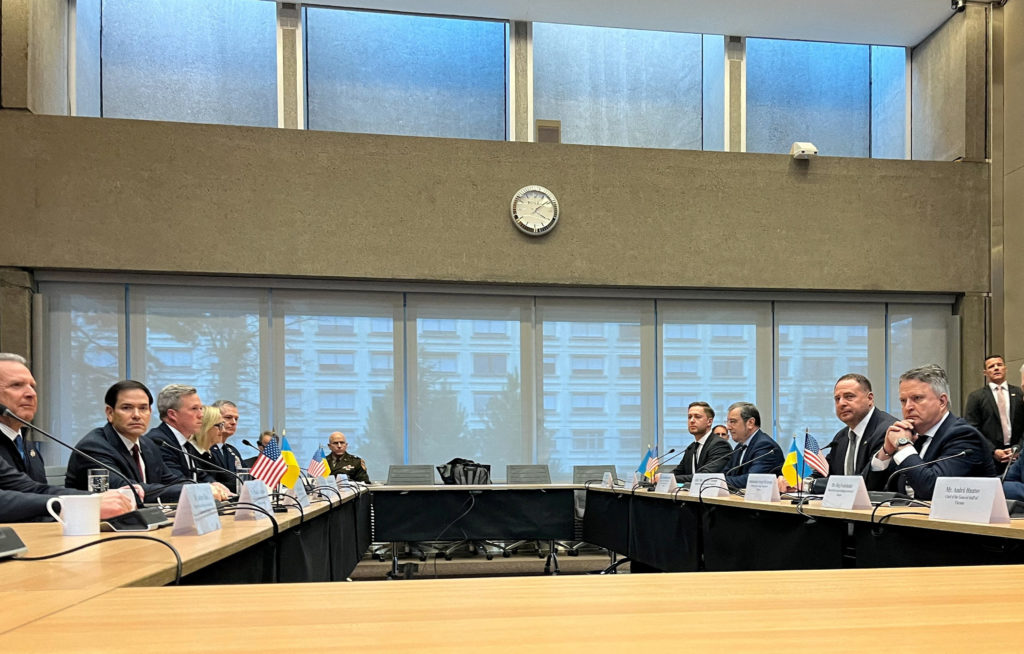 Ukraine peace talks in Geneva